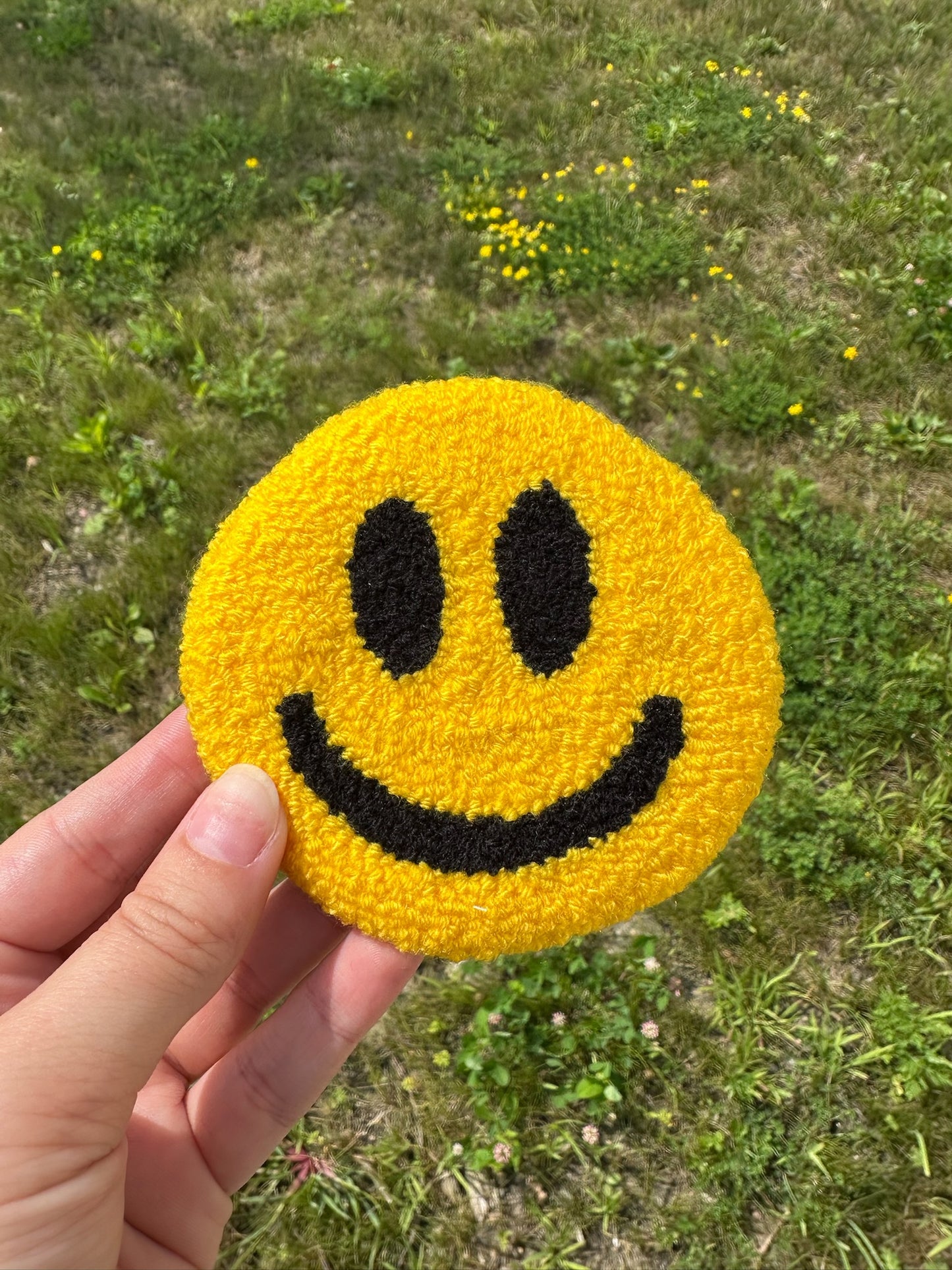 Smiley Face Mug Rug