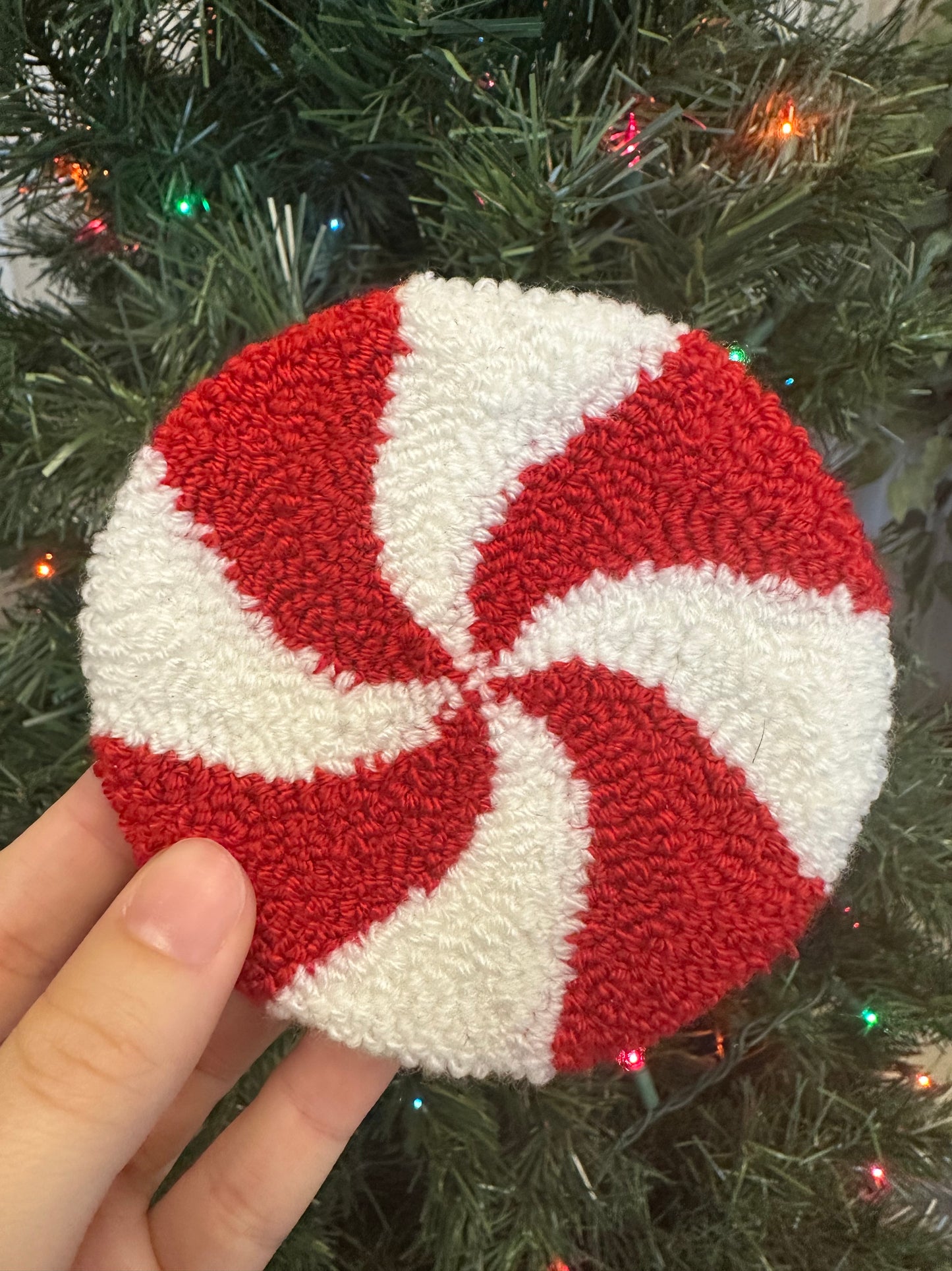Peppermint Mug Rug