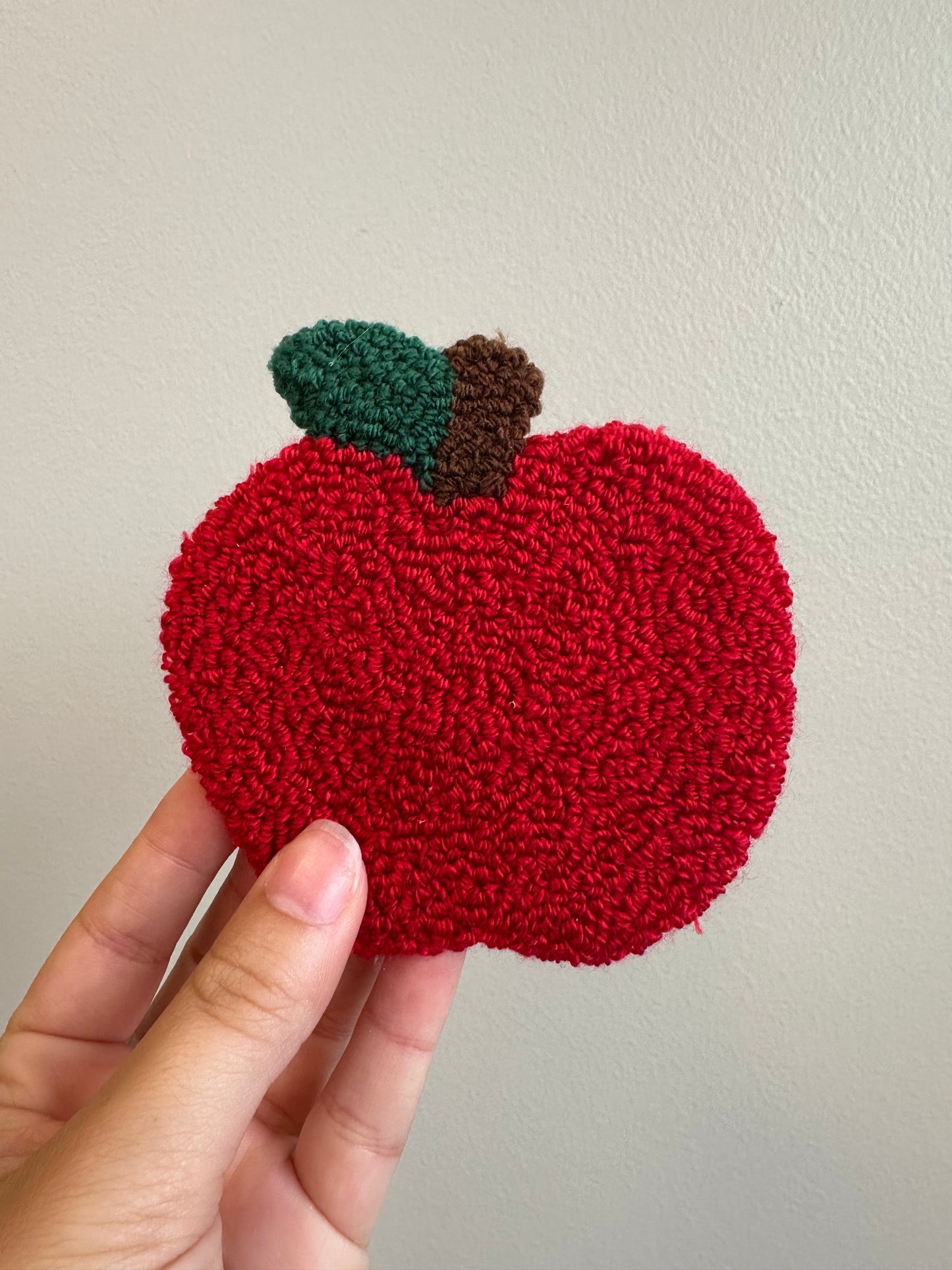 Apple Mug Rug