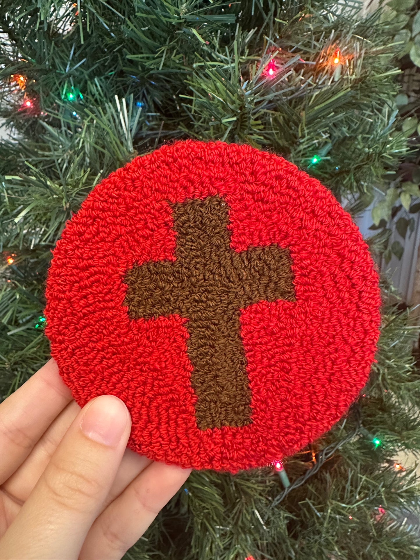 Cross Mug Rug